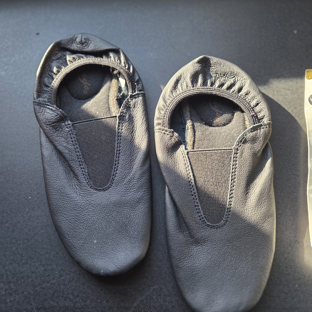 Capezio Black Agility Gymnastics/ Dance Shoes